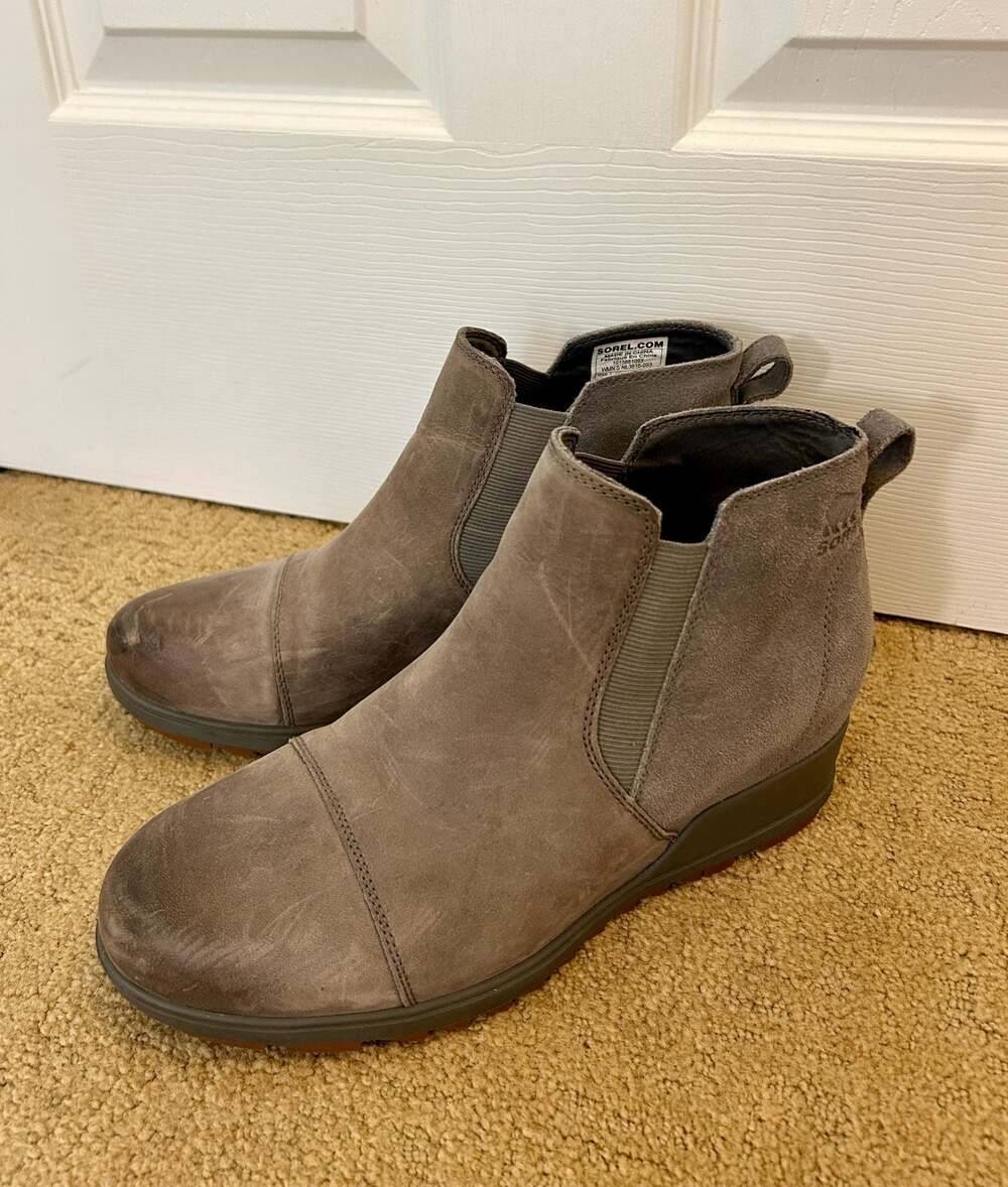 Sorel Women's Evie Pull-On Waterproof Wedge Chelsea Bootie in Quarry Grey